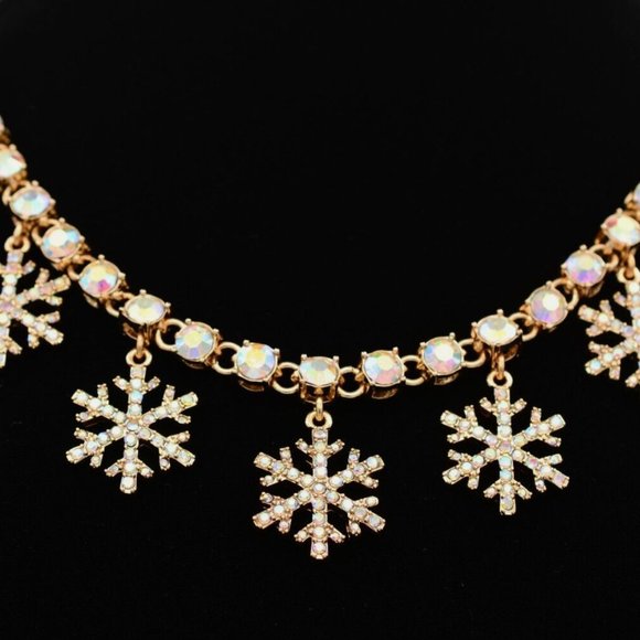 Betsey Johnson Snowflake Necklace Gold AB Crystal Holiday Christmas Authentic - Picture 3 of 10